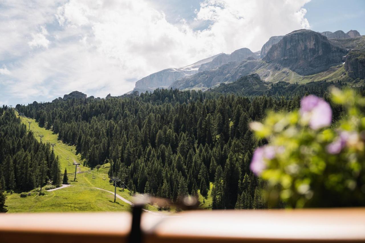 Laguscei Dolomites Mountain Hotel Arabba Esterno foto